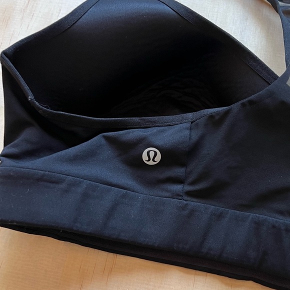 Lululemon speed up bra size 12 C\D cup size⭐️ - Picture 6 of 7